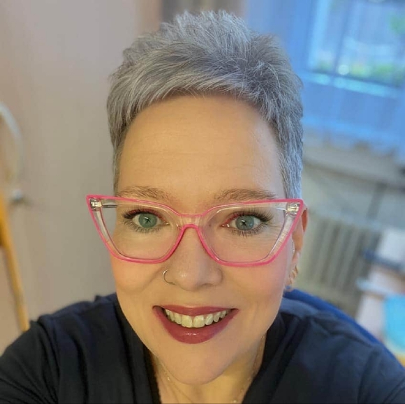 Beautiful Eyeglasses, very fashionable radiant Pink combined with White - Picture 6 of 16